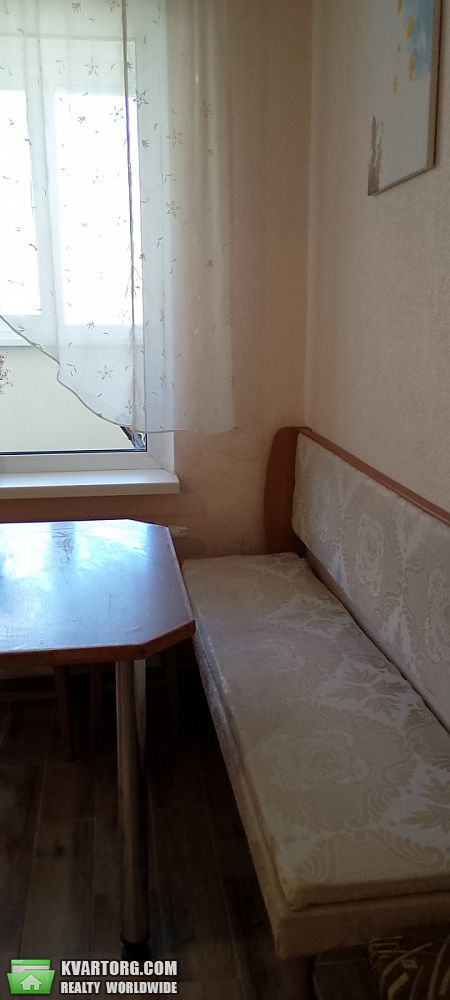 Rent out 1-room apartment. Киев, Ревуцького — photo 3