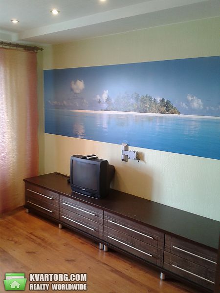 Rent out 2-room apartment. Киев, Братиславская — photo 2