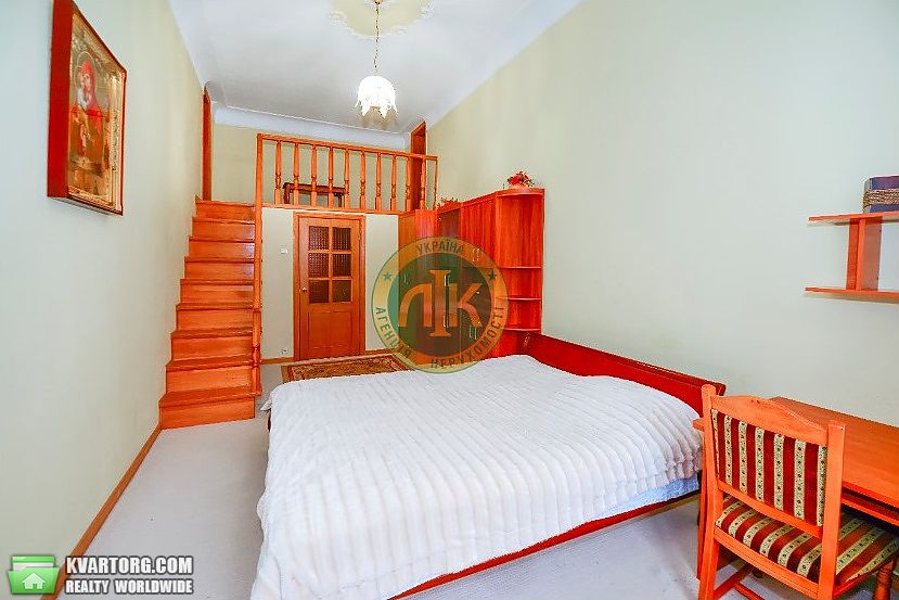 Sell 3-room apartment. Киев,  Заньковецкой — photo 3