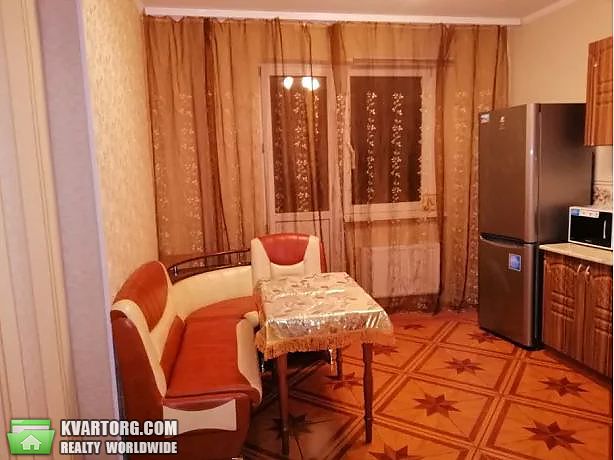 Rent out 1-room apartment. Киев,  Харьковское шоссе — photo 3