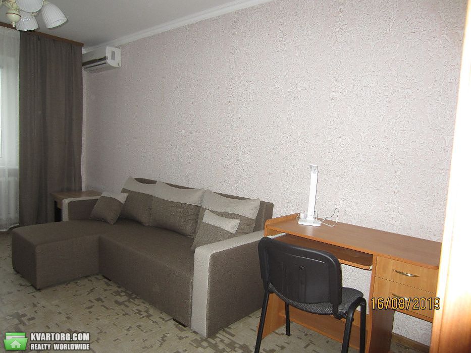 Rent out 1-room apartment. Киев, Ващенко — photo 3