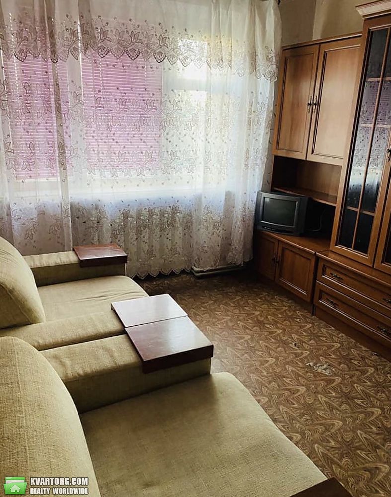 Rent out 1-room apartment. Днепропетровск, Александра Поля — photo 3