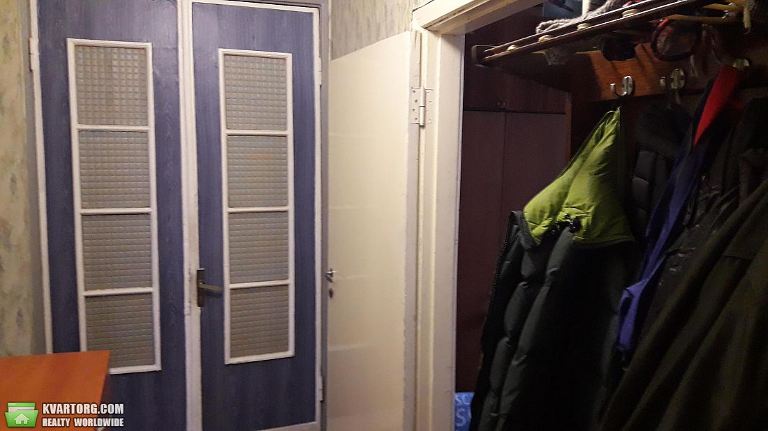 Sell 3-room apartment. Киев,  Тарасовская — photo 10