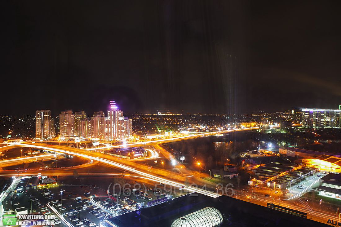 Sell 3-room apartment. Киев,  Срибнокильская — photo 10