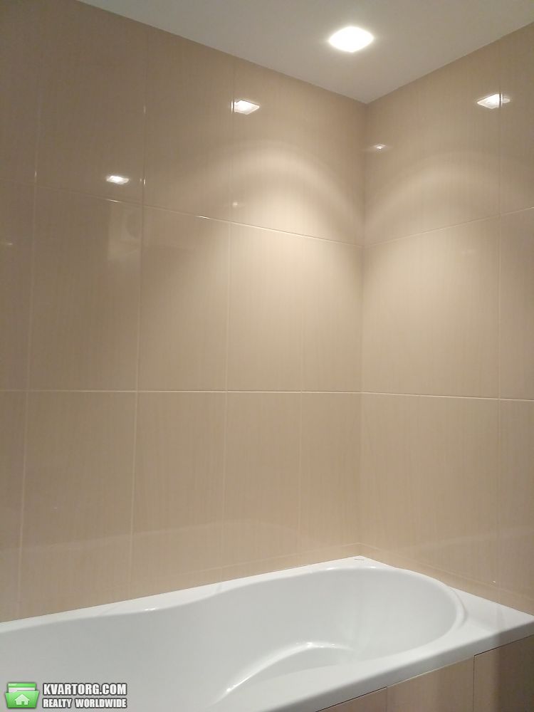 Rent out 4-room apartment. Одесса, Тополева — photo 8