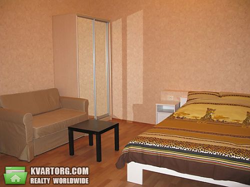 Rent out 2-room apartment. Одесса, Крымская — photo 1
