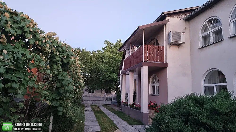 Sell house. Ужгород, Центральная — photo 2