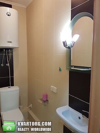Rent out 2-room apartment. Киев,  Львовская — photo 6