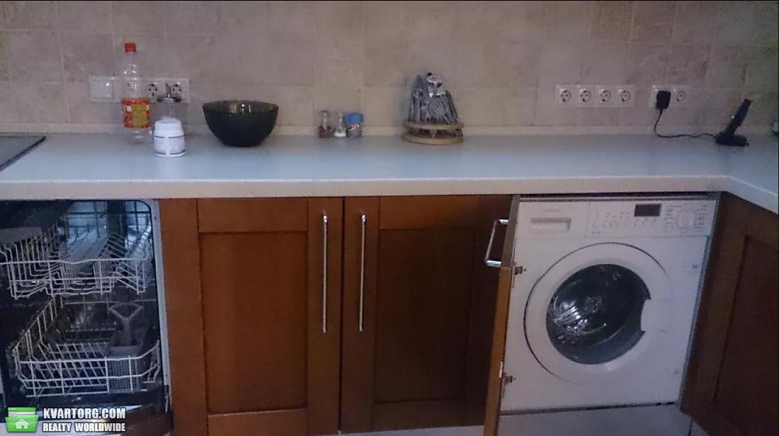 Rent out 4-room apartment. Киев,  Антоновича — photo 3