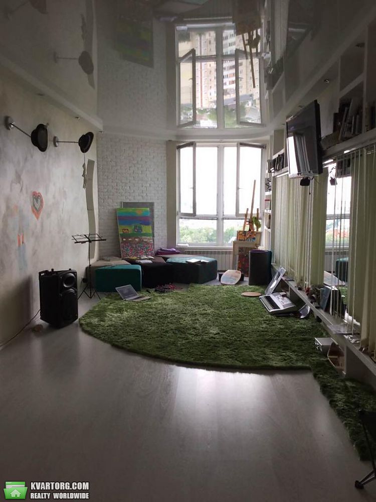 Rent out 3-room apartment. Киев,  Кудряшова — photo 1