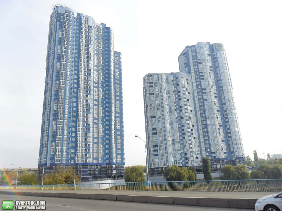 Sell 1-room apartment. Киев,  Воссоединения пр — photo 1