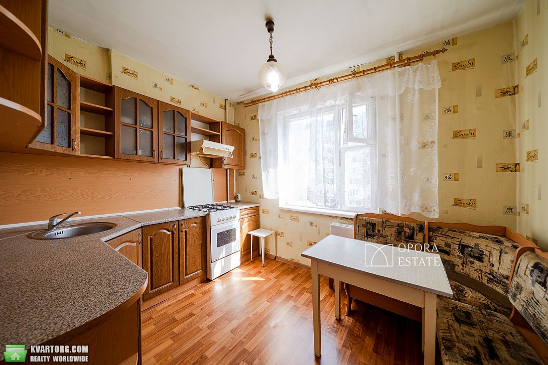 Sell 3-room apartment. Чернигов, Еськова — photo 1
