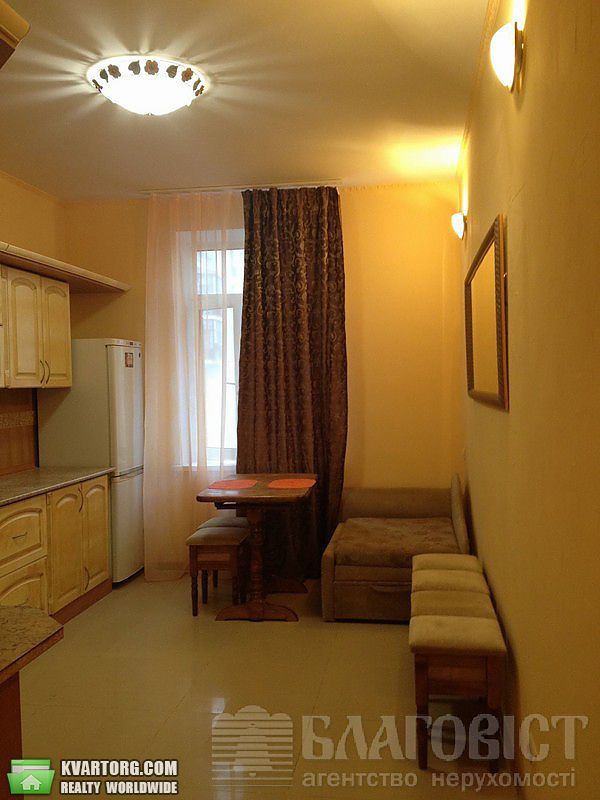 Sell 1-room apartment. Киев,  Щекавицкая — photo 3