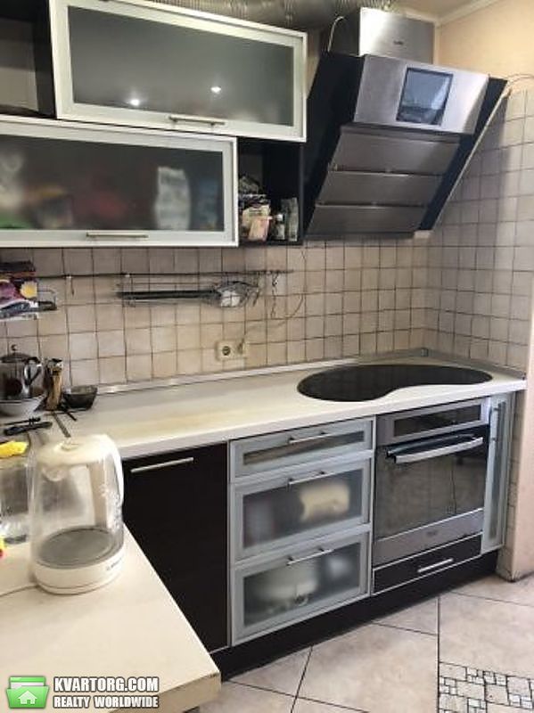 Sell 4-room apartment. Киев,  Милославская — photo 2