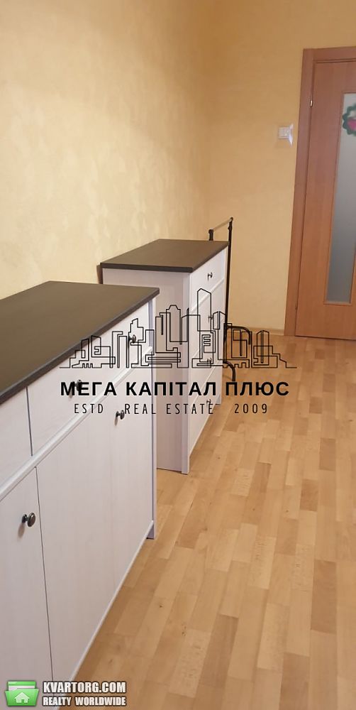 Rent out 3-room apartment. Киев,  Урлівська — photo 8