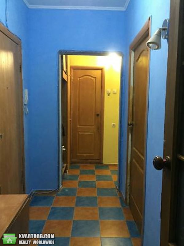 Sell 2-room apartment. Киев,  Тростянецкая — photo 3