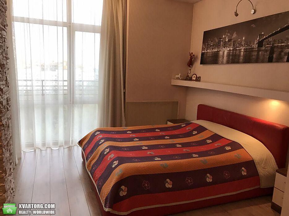 Rent out 1-room apartment. Киев,  Щорса — photo 4