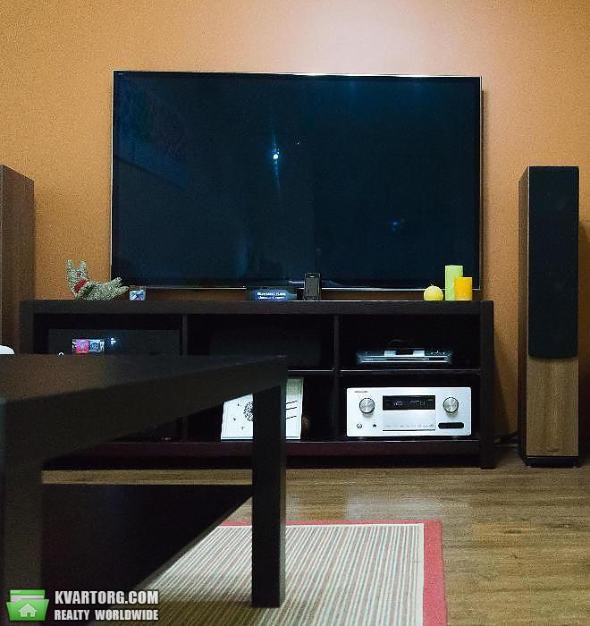 Rent out 2-room apartment. Киев,  Лютеранская — photo 3