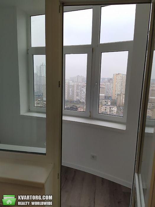 Rent out 2-room apartment. Киев,  Драгоманова — photo 8