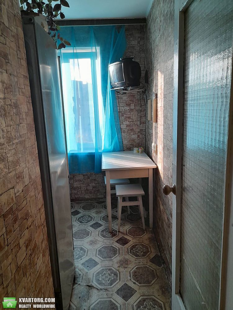 Rent out 2-room apartment. Киев,  Бойченко — photo 6