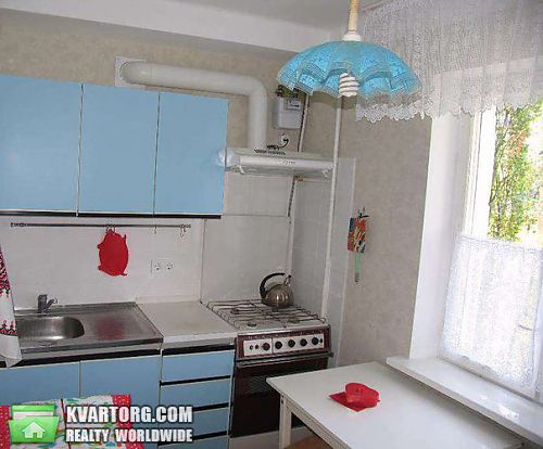 Rent out 2-room apartment. Киев, Петра Запорожца — photo 3