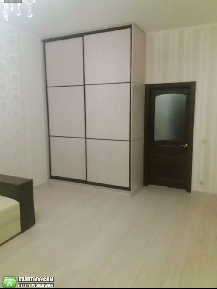Rent out 1-room apartment. Киев,  Драгомирова — photo 3