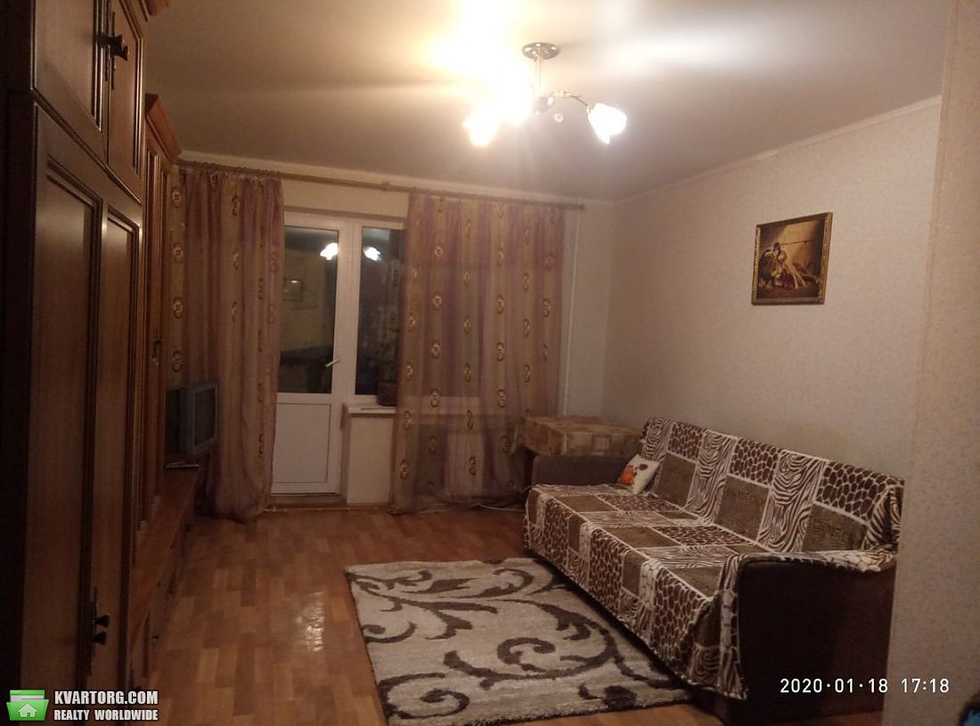 Rent out 1-room apartment. Киев,  Правды пр — photo 1