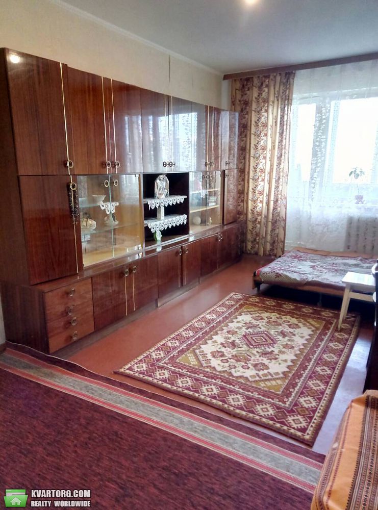 Rent out 1-room apartment. Киев, Драйзера — photo 1