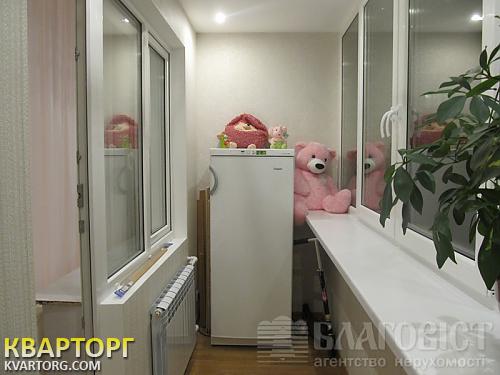 Sell 2-room apartment. Киев,  Никольско-Слободская — photo 4