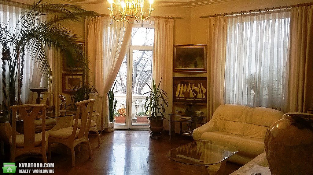 Sell 4-room apartment. Одесса, Еврейская — photo 1