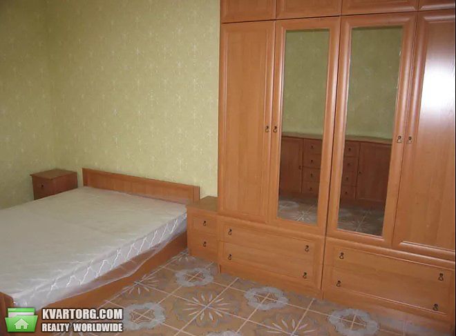 Rent out 2-room apartment. Киев,  Гмыри — photo 4