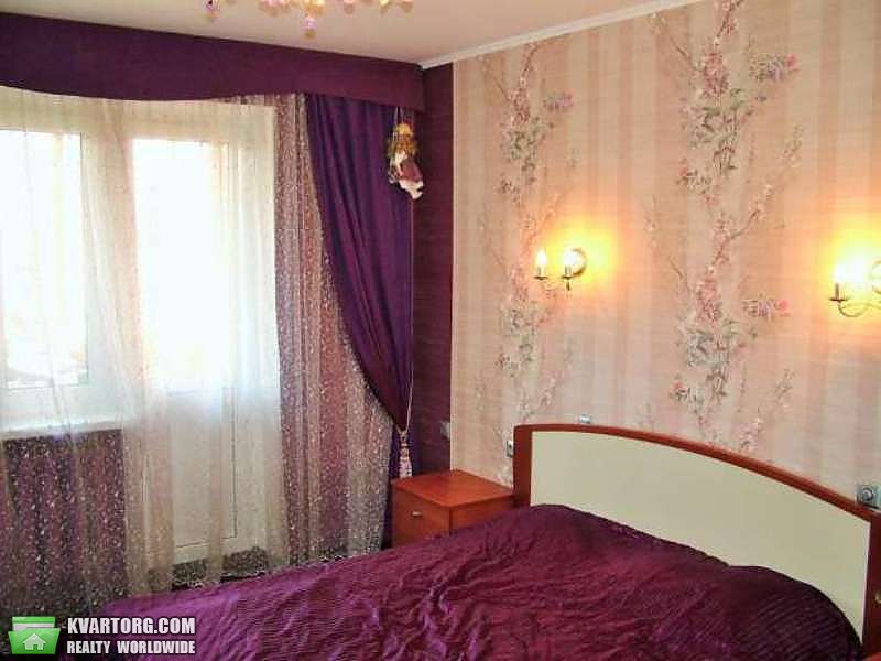 Sell 3-room apartment. Киев,  Саперное поле — photo 2