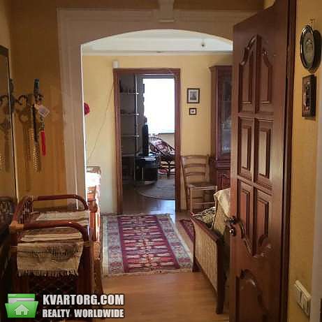 Sell 2-room apartment. Киев,  Русановская наб — photo 2