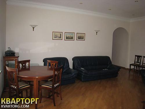 Rent out 3-room apartment. Киев,  Крещатик — photo 4