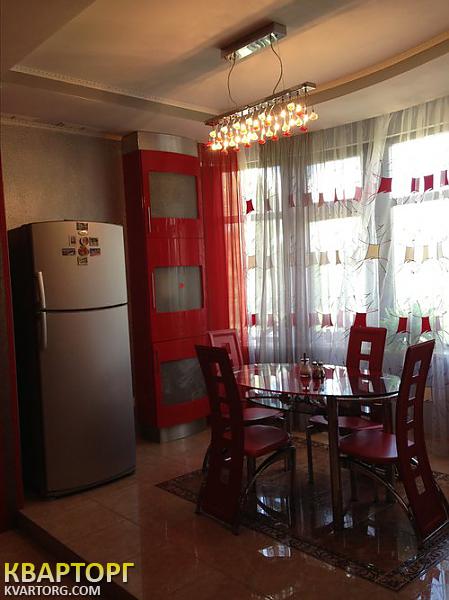 Rent out 3-room apartment. Киев,  Оболонская наб — photo 2