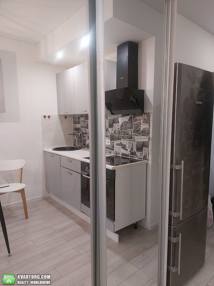 Rent out 1-room apartment. Киев, Соловцова — photo 6