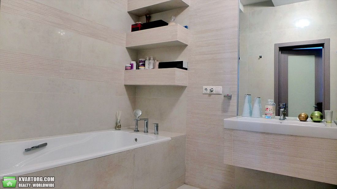 Sell 3-room apartment. Киев,  Барбюса — photo 4