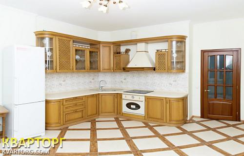 Rent out 2-room apartment. Одесса, Базарная 5 — photo 1