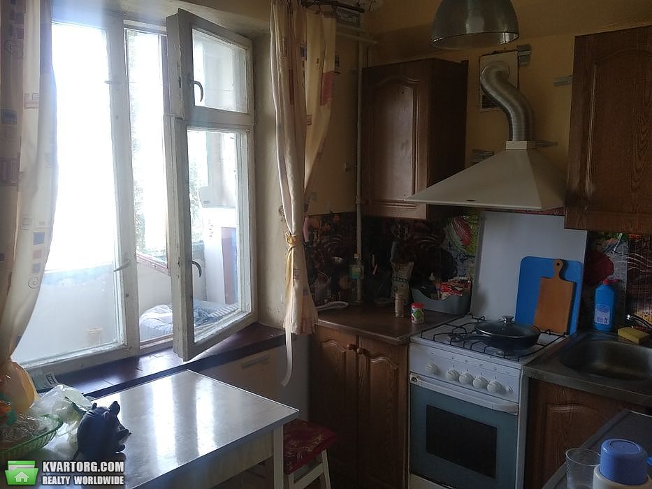 продам 2-комнатную квартиру. Киев,   Бучмы - фото 3