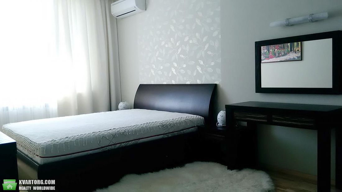 Rent out 4-room apartment. Киев,  Старонаводницкая — photo 6