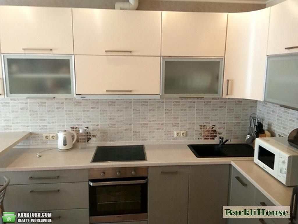 Rent out 2-room apartment. Киев,  Полтавская — photo 4