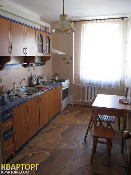 Rent out 3-room apartment. Одесса, 10апреля — photo 1