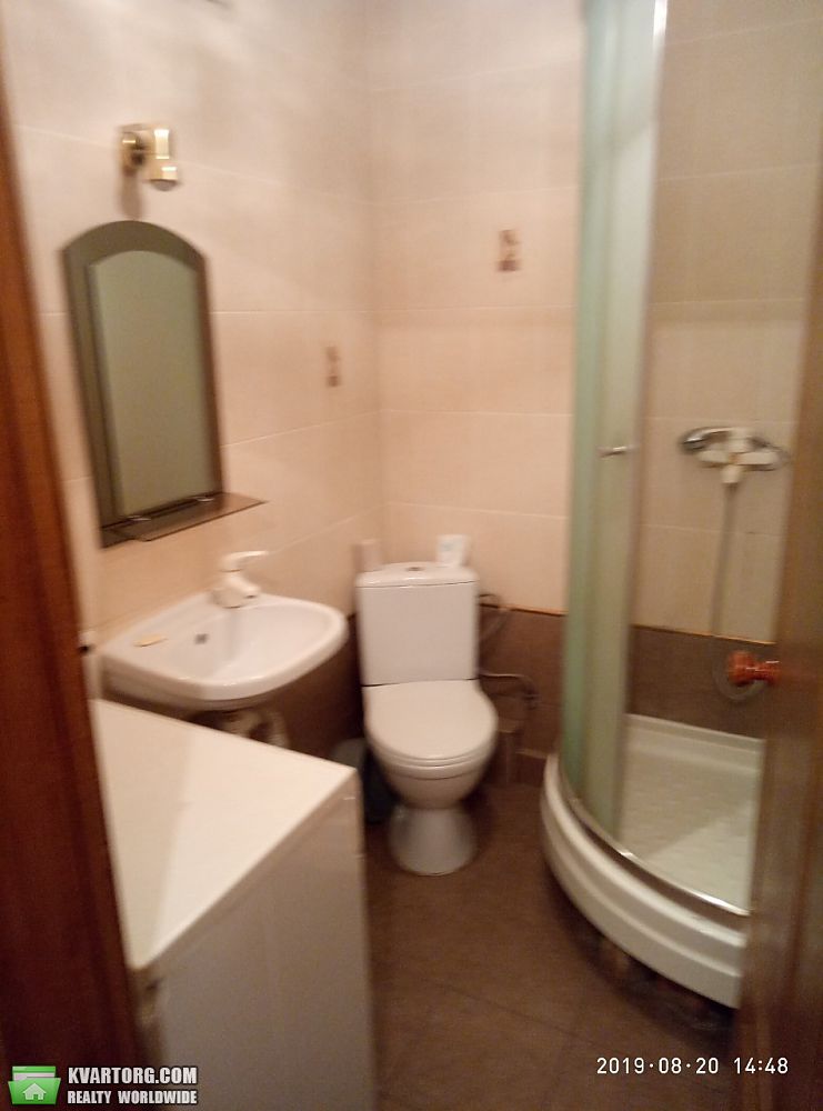 Rent out 2-room apartment. Киев,  Науки пр — photo 9