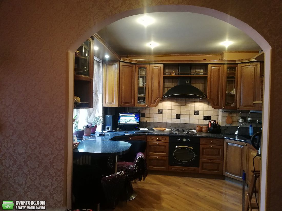 Sell 3-room apartment. Киев,  Героев Днепра — photo 2