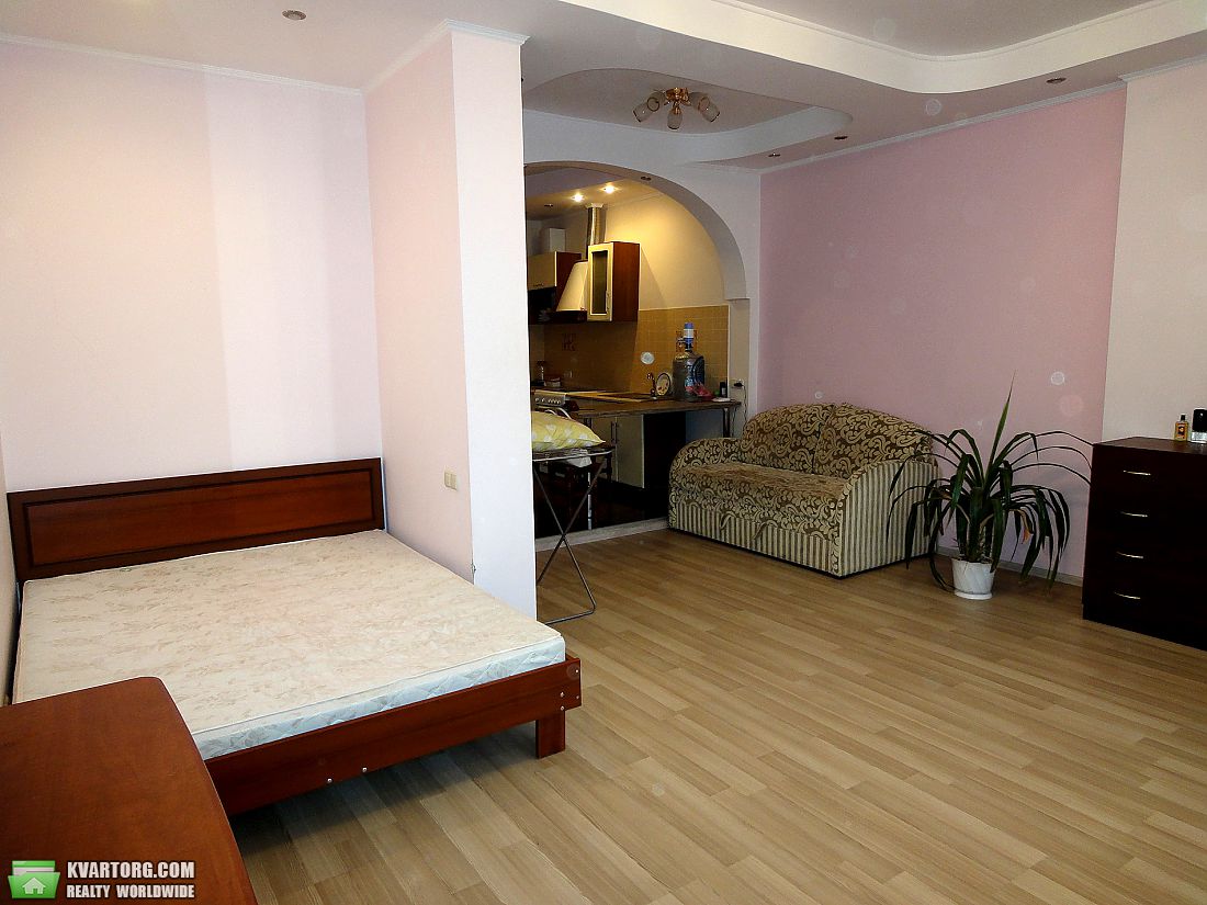 Rent out 1-room apartment. Одесса, Среднефонтанская — photo 1