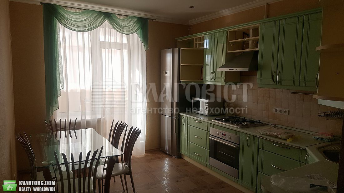 Rent out 2-room apartment. Киев,  Дмитриевская — photo 6