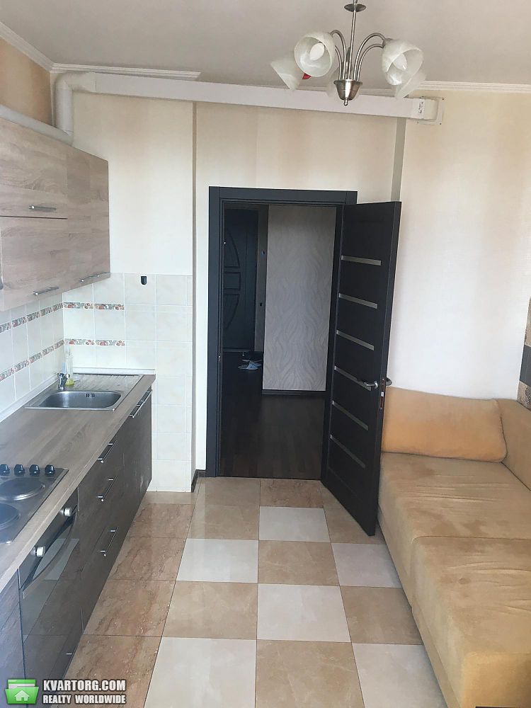 Sell 1-room apartment. Киев,  Драгоманова — photo 2