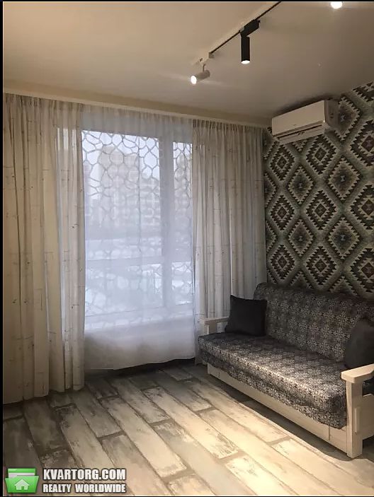 Rent out 1-room apartment. Киев,  Правды пр — photo 2