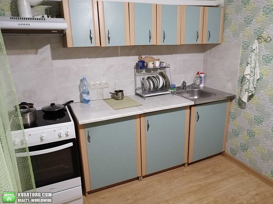 Rent out 2-room apartment. Киев,  Озерная — photo 9