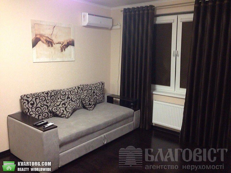 Sell 1-room apartment. Киев,  Черновола — photo 9